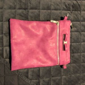 NWOT crossbody for girls metallic pink